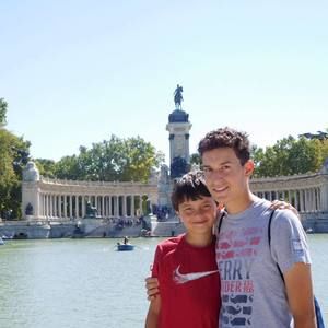 Meet your Posher, Johnny